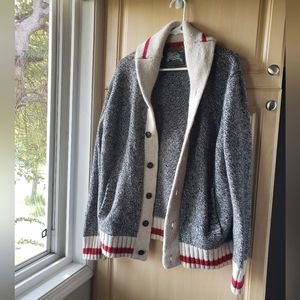 Roots Canada authentic wool blend cabin sweater size Xlarge